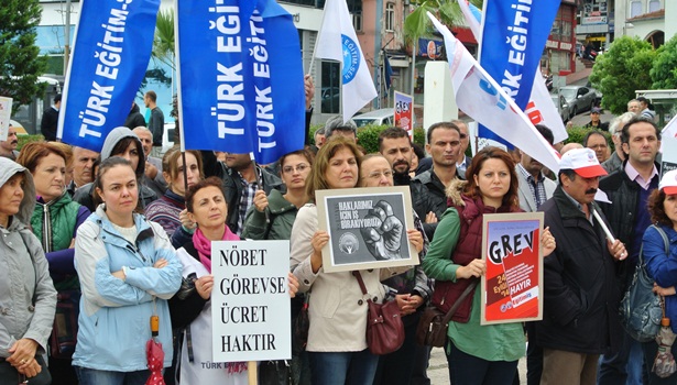 Türk Eğitim-senden Ereğlide iş bırakma eylemi
