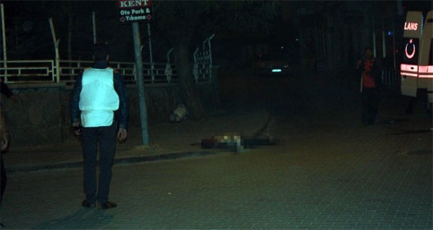 Emniyet müdürü ve polislere suikast: 2 şehit, 2 yaralı