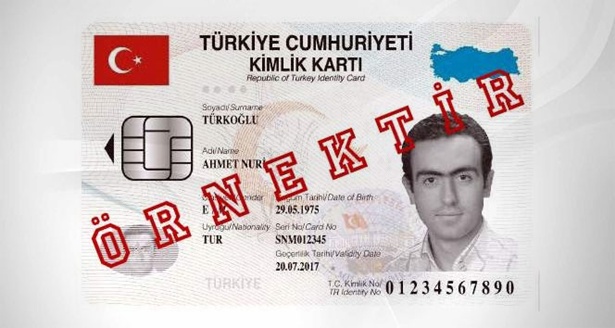 Türkiye pembe ve mavi nüfus cüzdanlarına veda ediyor