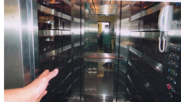 Huzurevine,sedye taşıma özelliği bulunan asansör yapıldı