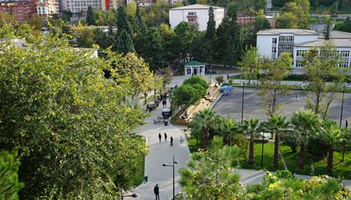 Bülent Ecevit Üniversitesi yeniden Türkiye Birincisi Oldu