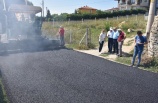 Sıcak asfalt çalışmaları devam ediyor