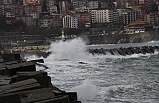 Zonguldak’ta şiddetli yağış ve rüzgar etkili oldu...
