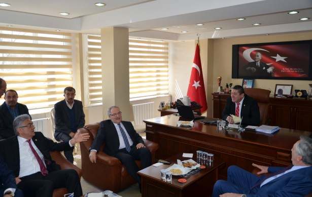 CHP  Genel Başkan Yardımcısı Haluk Koç Alaplı´yı ziyaret etti