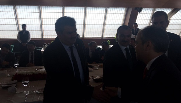 Bakan Kılıç,Zonguldak, Bartın ve Samsun Milletvekilleriyle kahvaltıda bir araya geldi.