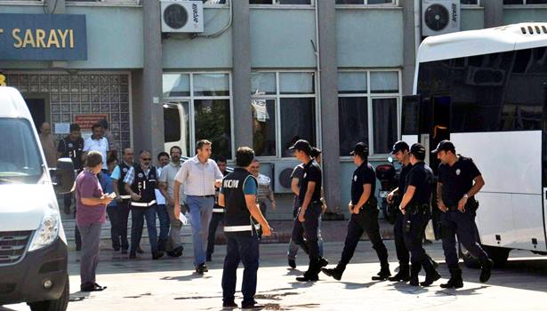 BİK Aydın Müdürünün polis eşi de gözaltına alındı
