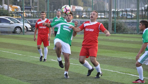 Belediye personeli futbol turnuvası başladı