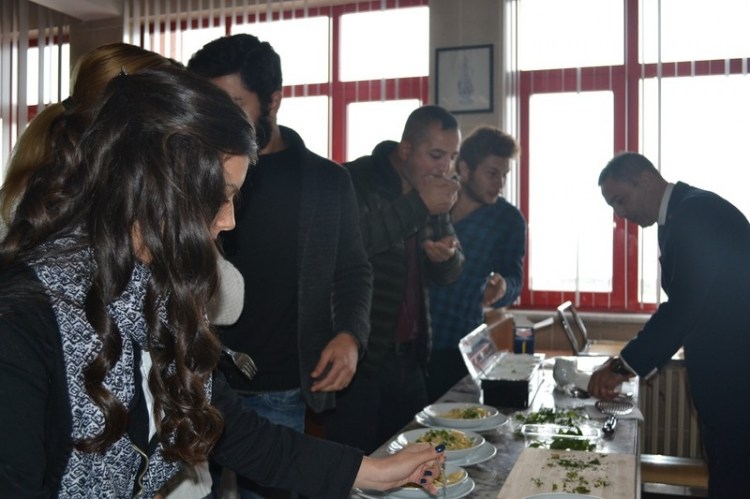 Zonguldak MYOda yiyecek içecek semineri