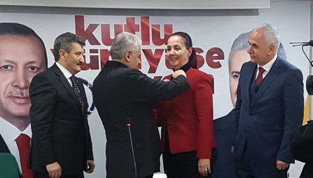 Belediye Başkanı AK Partiye geçti