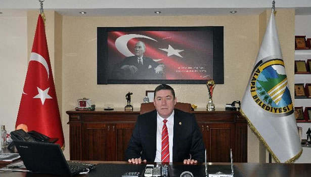 Alaplı Belediye Başkanı Nuri Tekin, terörü kınadı