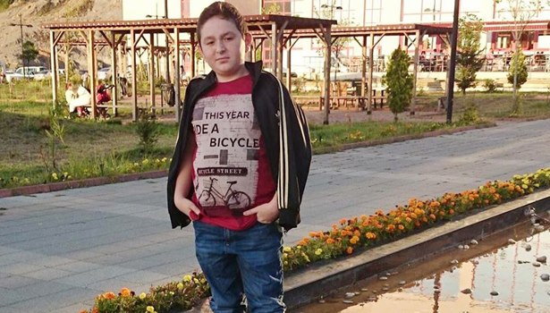 13 yaşındaki öğrenci kanserden öldü