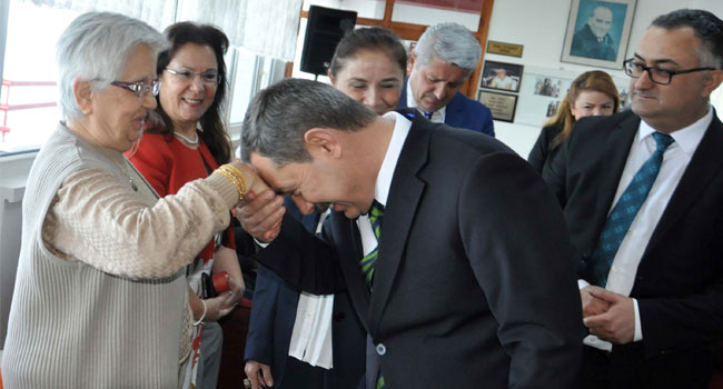 Başkan Uysal'dan anlamlı ziyaret