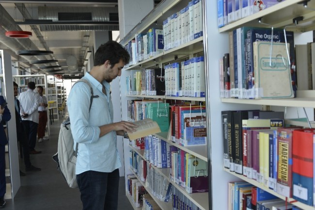 BEÜ ikinci Kütüphanesi İbn-i Sina Kampüsü'nde hizmete girdi