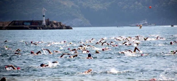 Amasra Yüzme Maratonda Nefesler Tutuldu
