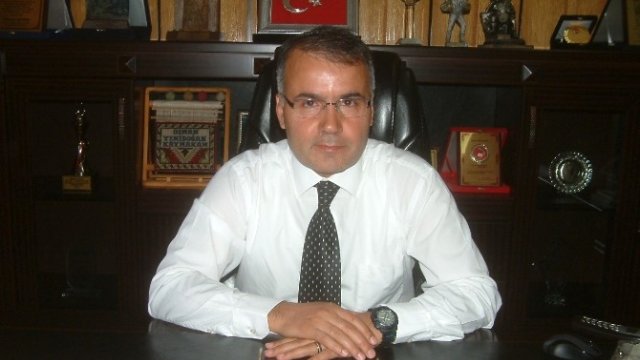 Karabük Vali Vekili Yenidoğan'dan Kızılay'a ziyaret