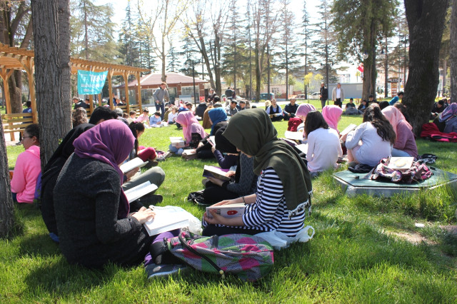 TÜGVA'dan "Okuruz Biz" etkinliği