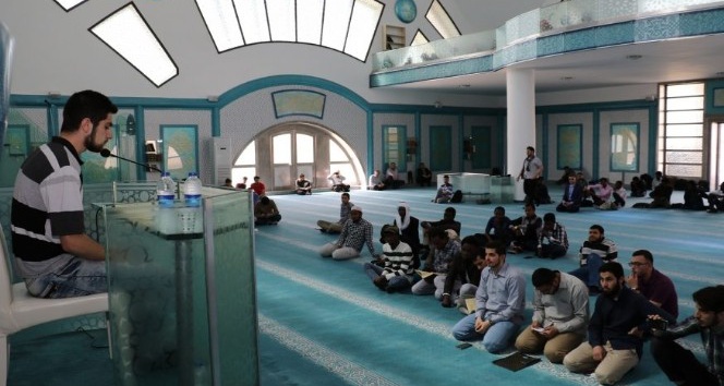 KBÜ'de Kur'an-ı Kerim'i Güzel Okuma Yarışması