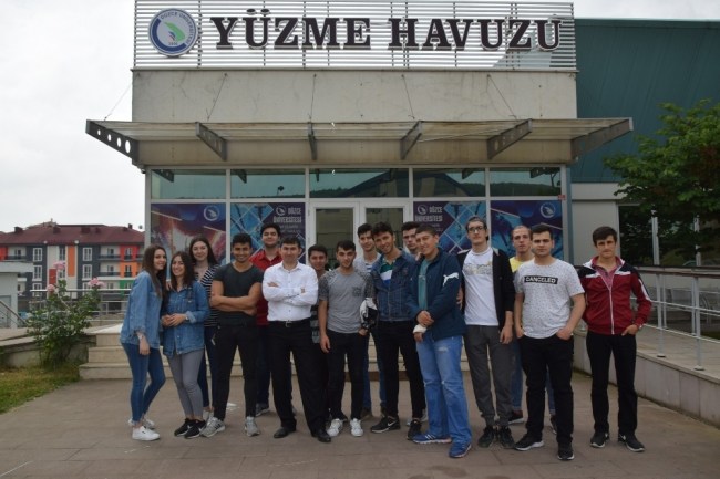 Lise öğrencilerinden Düzce Üniversitesi'ne ziyaret