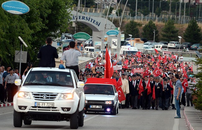 Karabük'te "Demokrasi Zaferi Yürüyüşü" yapıldı