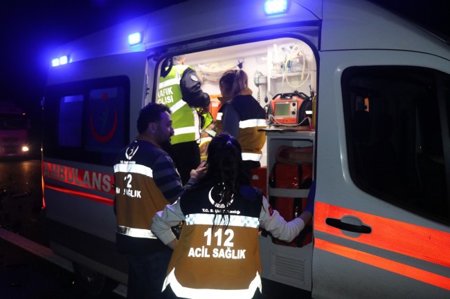 Anadolu Otoyolu'nda Kaza: 1 Yaralı