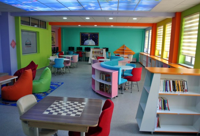Zonguldak'ta z-kütüphane açıldı ...