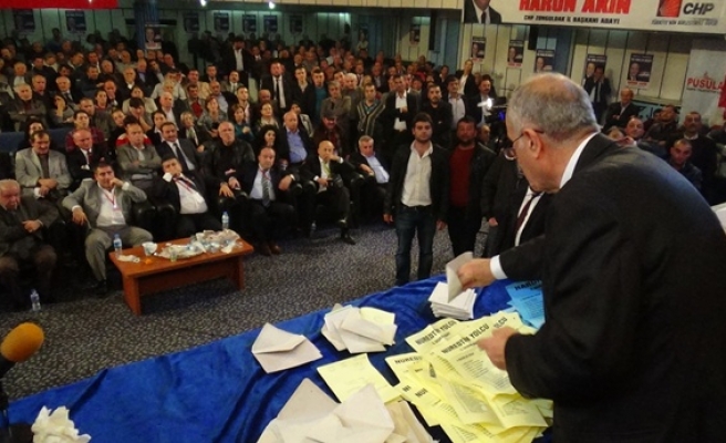 Chpnin Zonguldak yeni il başkanı Harun Akın oldu