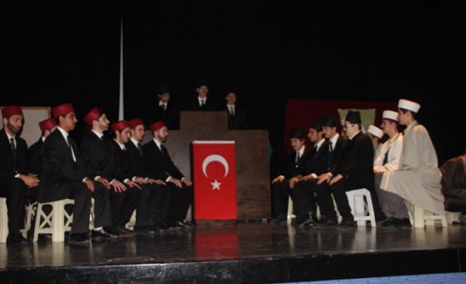 İstiklal Marşının Kabulü ve Mehmet Akif Ersoyu anma programı düzenlendi