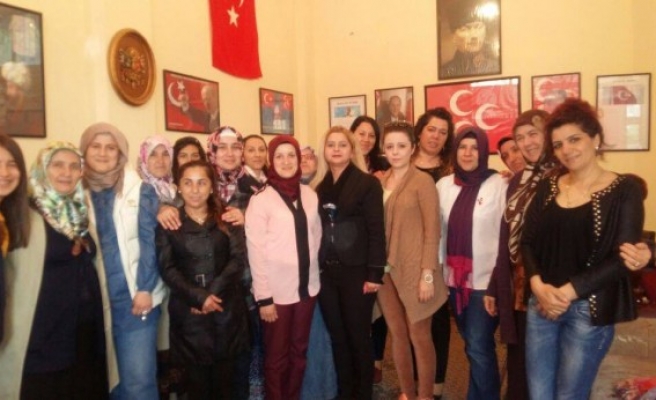 MHP Gülüç Kadın kollarından  kutlu doğum programı
