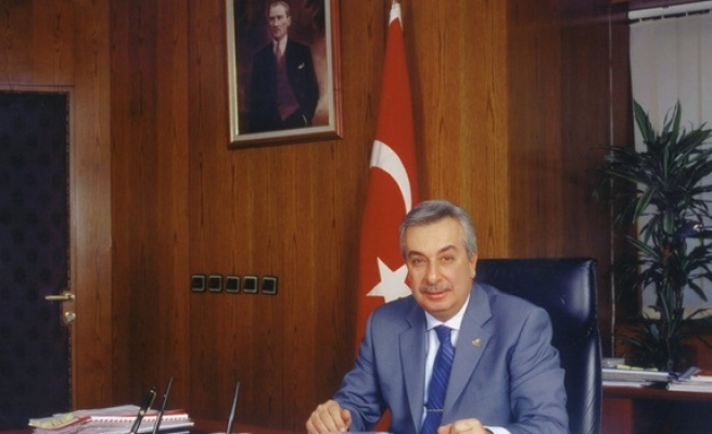 Eski Enerji Bakanı Zeki Çakan, 25. dönemde milletvekili oldu