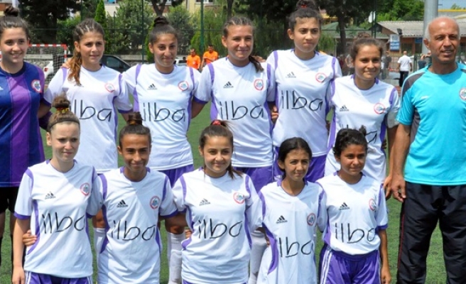 Ereğli bayan futbol takımı,  Türkiye Gençler Şampiyonasına hazır