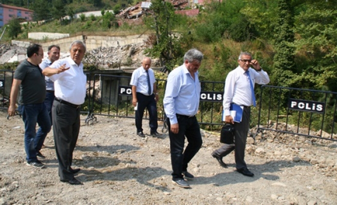 Ak Parti Zonguldak Milletvekillerinden heyelan bölgesine ziyaret