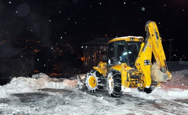 Karadeniz Ereğli Belediyesi, karla mücadeleye hazır