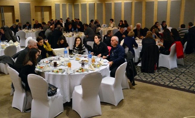 İstanbul Gelişim Üniversitesi´nden Zonguldak´ta tanışma yemeği