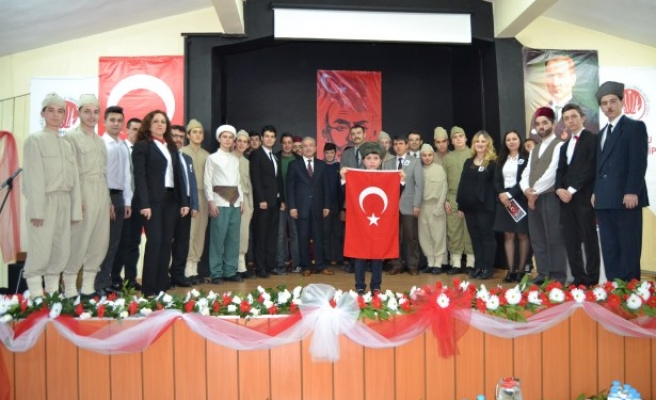 Zonguldakta istiklal marşının kabulü ve mehmet akif ersoyu anma programı