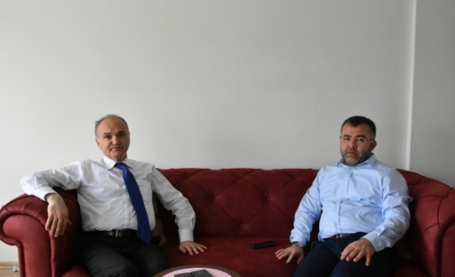 Bakan Özlü’den AK Parti Düzce İl Başkanı Keskin’e geçmiş olsun ziyareti