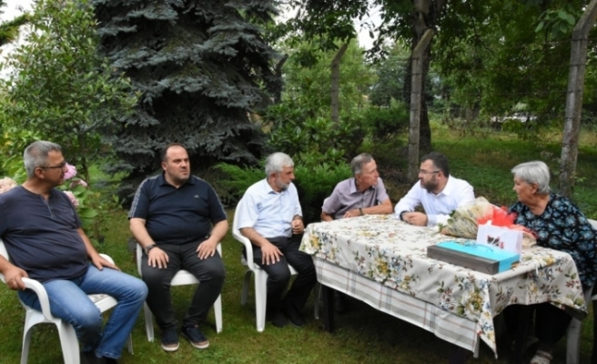 AK Parti’den 15 Temmuz Şehidinin ailesine ziyaret!