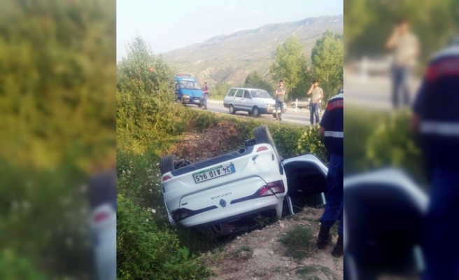 Safranbolu’da otomobil devrildi: 4 yaralı