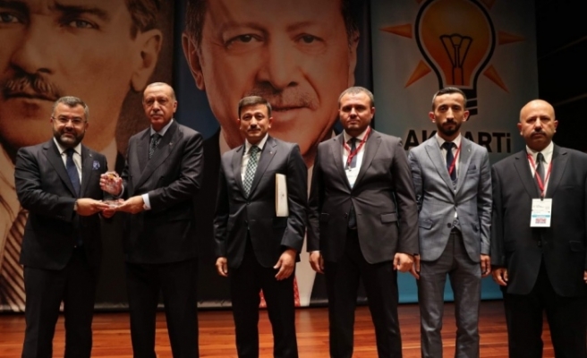 Düzce siyaset akademisinde Türkiye 3. oldu