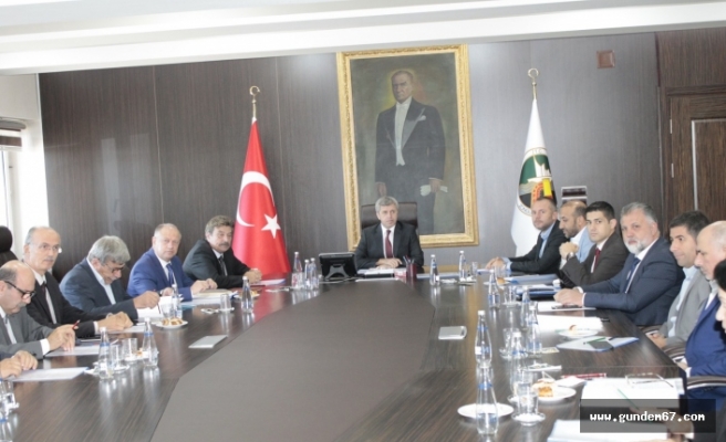 Vali Çınar Başkanlığında toplandılar