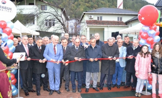 Fatih Mahallesi Vali Kemal Çeber Parkı’nın açılışı yapıldı
