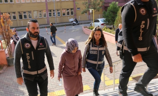 FETÖ firarisi kadın tutuklandı