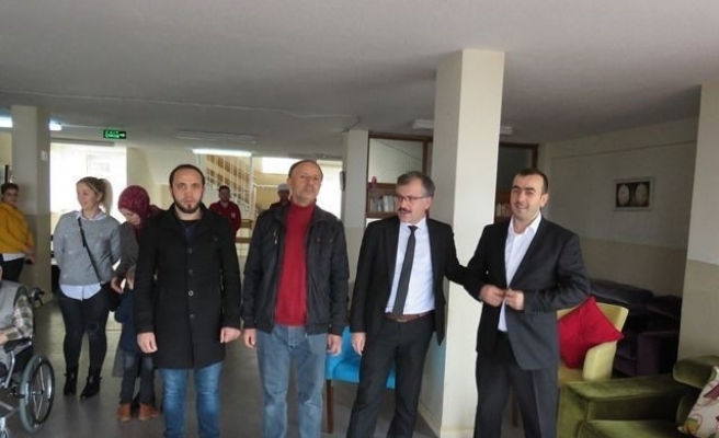 Kızılay Başkanı Öztürk ve yönetimi konukevini ziyaret  etti