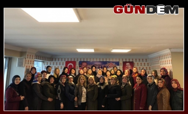 AK Partili kadınlar Şahin’i başkan yapmaya söz verdi