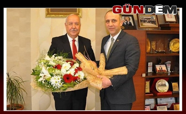Başkan Akdemir, Metin Demir'i ziyaret etti