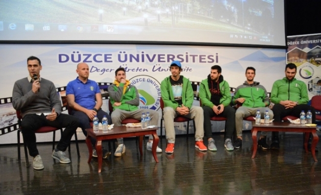 Düzce Üniversitesi Belediye Basketbol takımını ağırladı