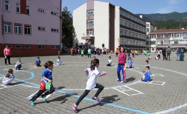 Karabük’te ‘Geleneksel Çocuk Oyunları Şenlikleri’ yarışması