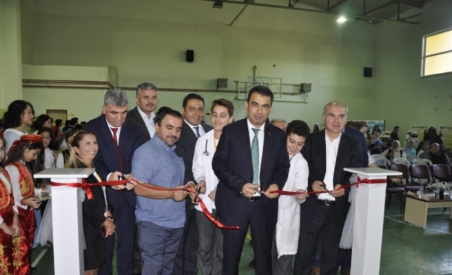 Safranbolu’da 4006 TÜBİTAK Bilim Fuarı açıldı