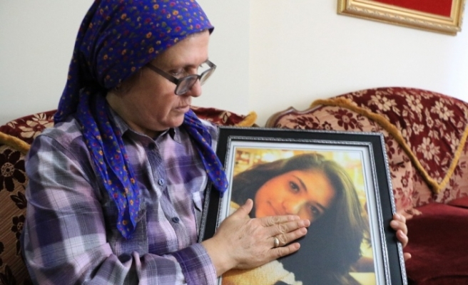 Şehit Aybüke öğretmenin annesi Zehra Yalçın: "Artık özel günleri sevmiyorum"