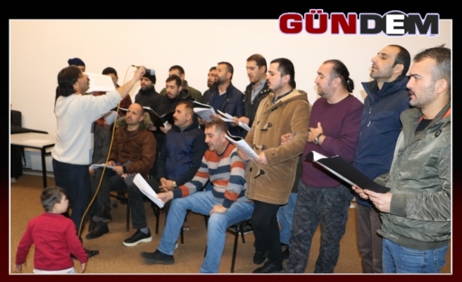 Türkiye'nin ilk madenci korosu Ankara'da konser verecek