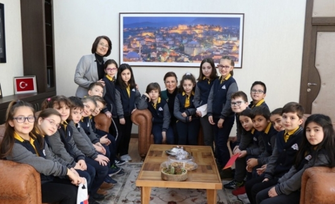 Öğrencilerden Başkan Köse’ye ziyaret
